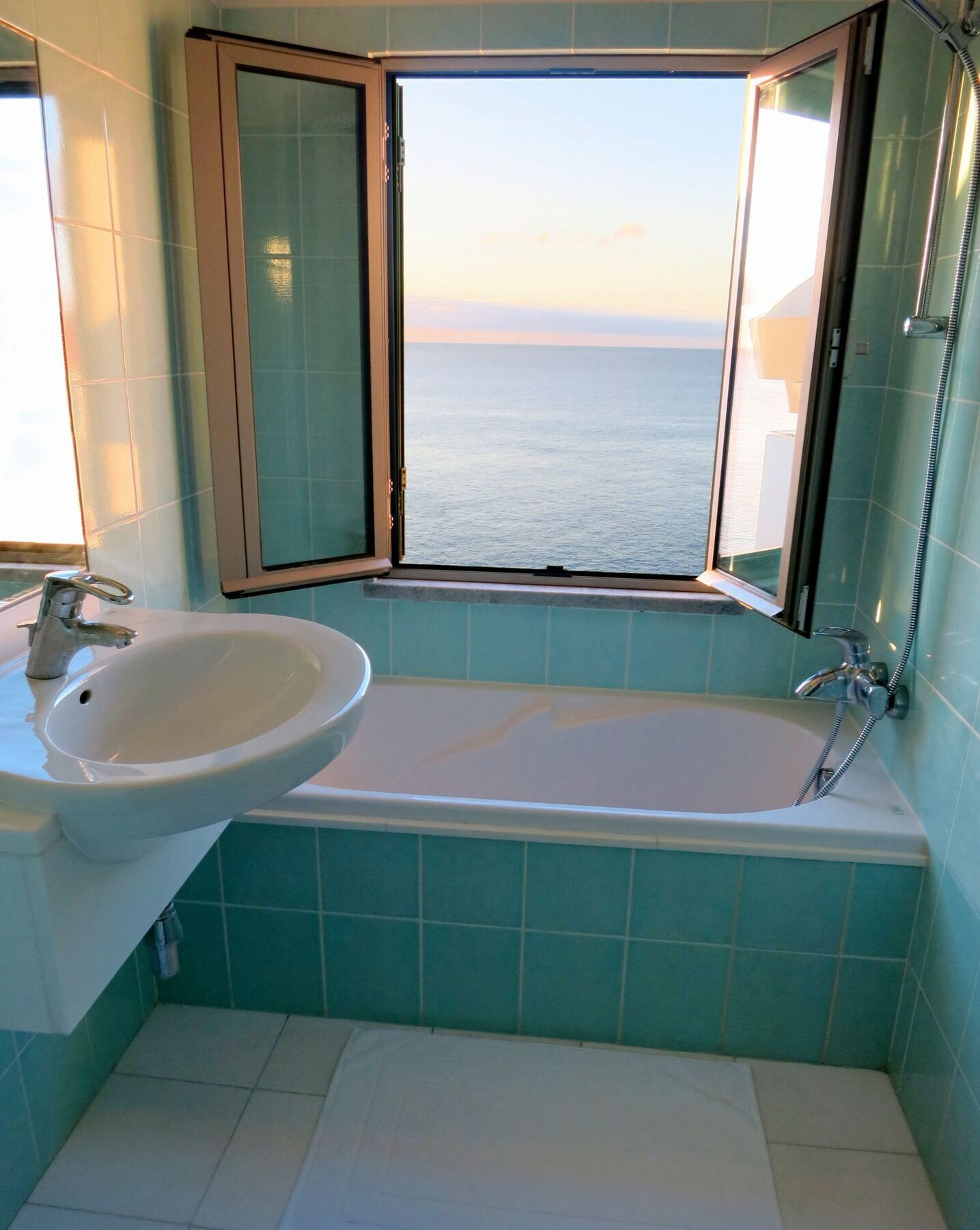 Finest Rentals - Beachfront Penthouse Φουνκάλ Εξωτερικό φωτογραφία